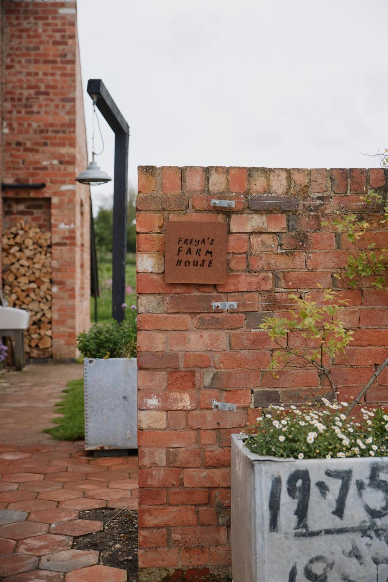 Freya'S Farmhouse Sutton Bonington Exteriör bild